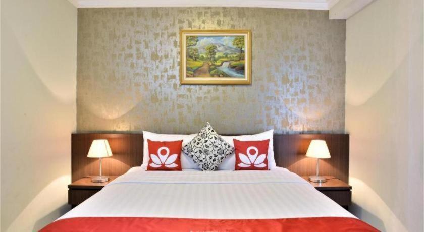 Great Western Hotel & Resort Serpong - Tangerang Exterior foto