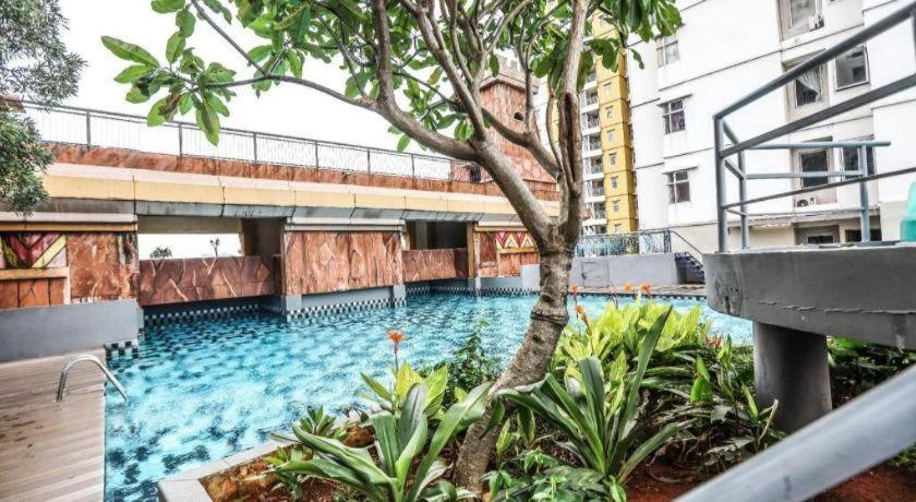 Great Western Hotel & Resort Serpong - Tangerang Exterior foto